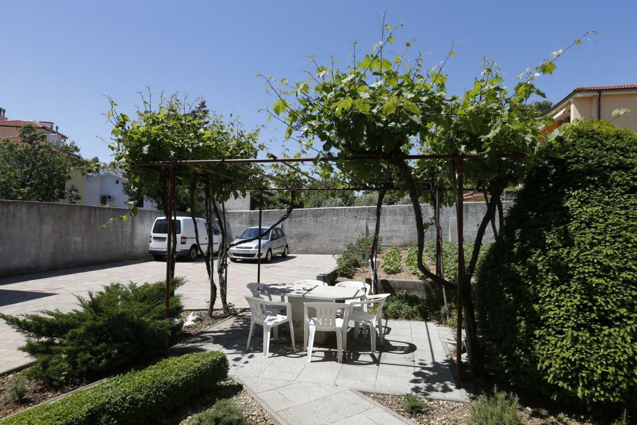 Apartment & Rooms Three Angels Baška Exterior foto