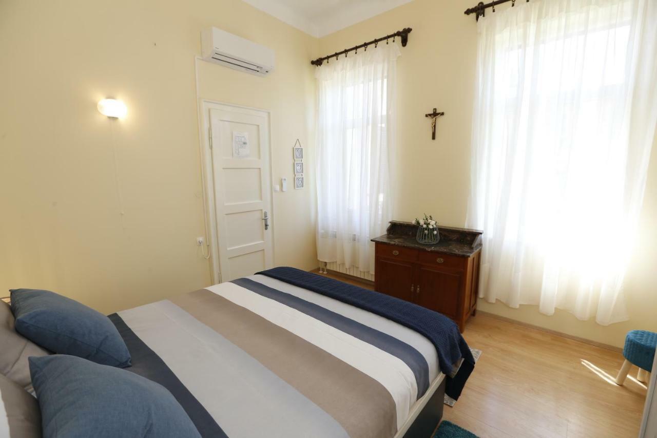 Apartment & Rooms Three Angels Baška Exterior foto
