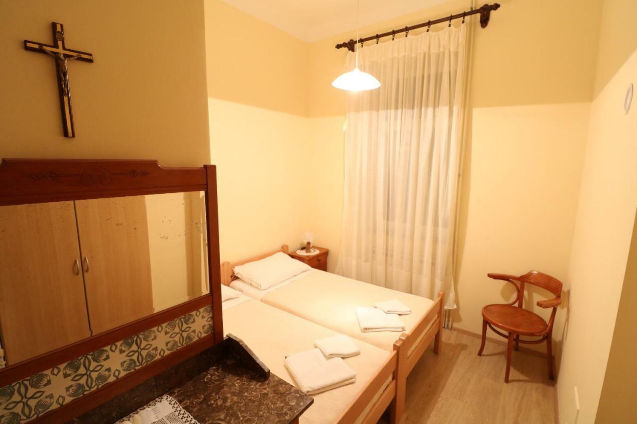 Apartment & Rooms Three Angels Baška Exterior foto